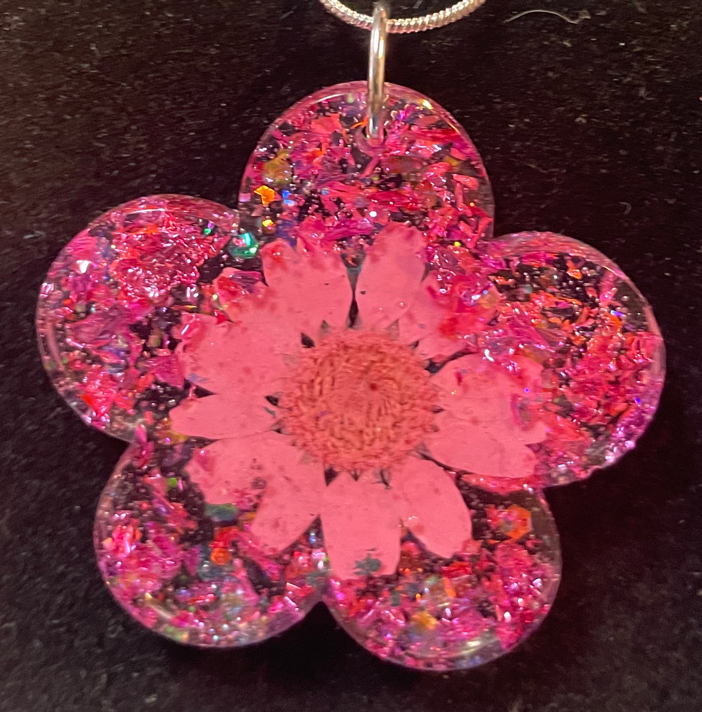 Flower Shaped Pink Flower Necklace