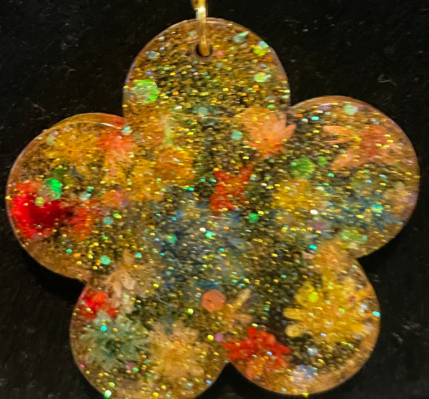 Flower Shaped necklace with Mixed Flowers